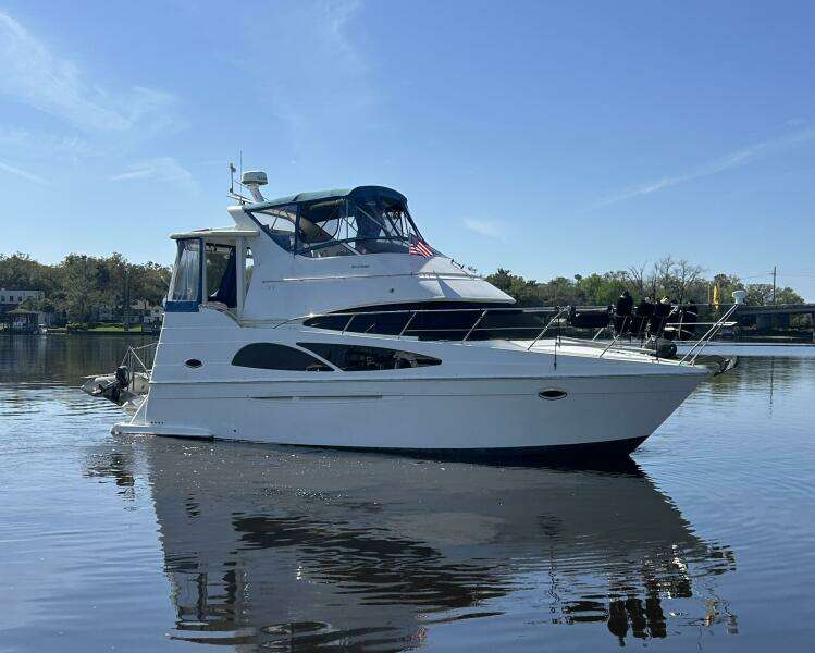 Spirit of Adventure 36ft Carver Yacht For Sale