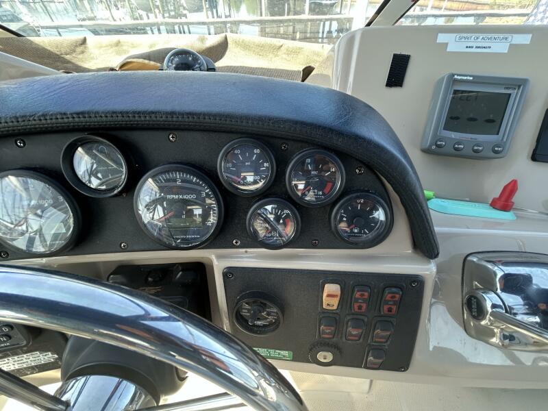 36' 2005 Carver 366 MY