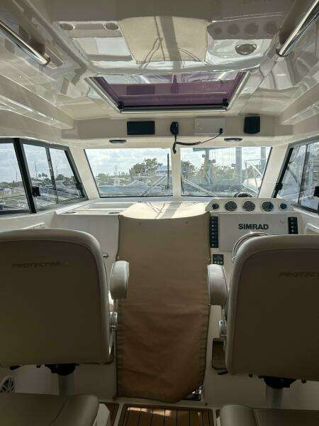 QTR 31ft Protector Yacht For Sale