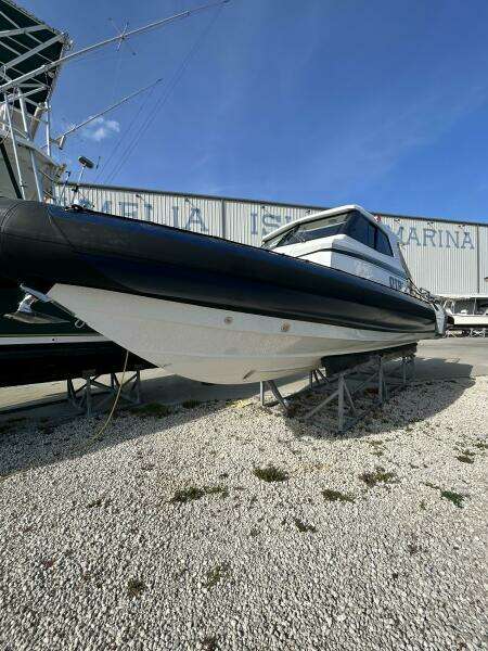QTR 31ft Protector Yacht For Sale