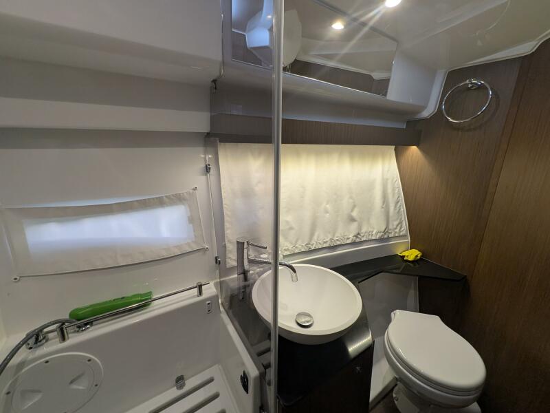 2023 Jeanneau NC 1095 Weekender