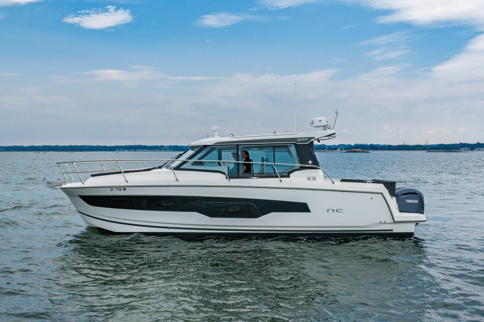 2023 Jeanneau NC 1095 Weekender