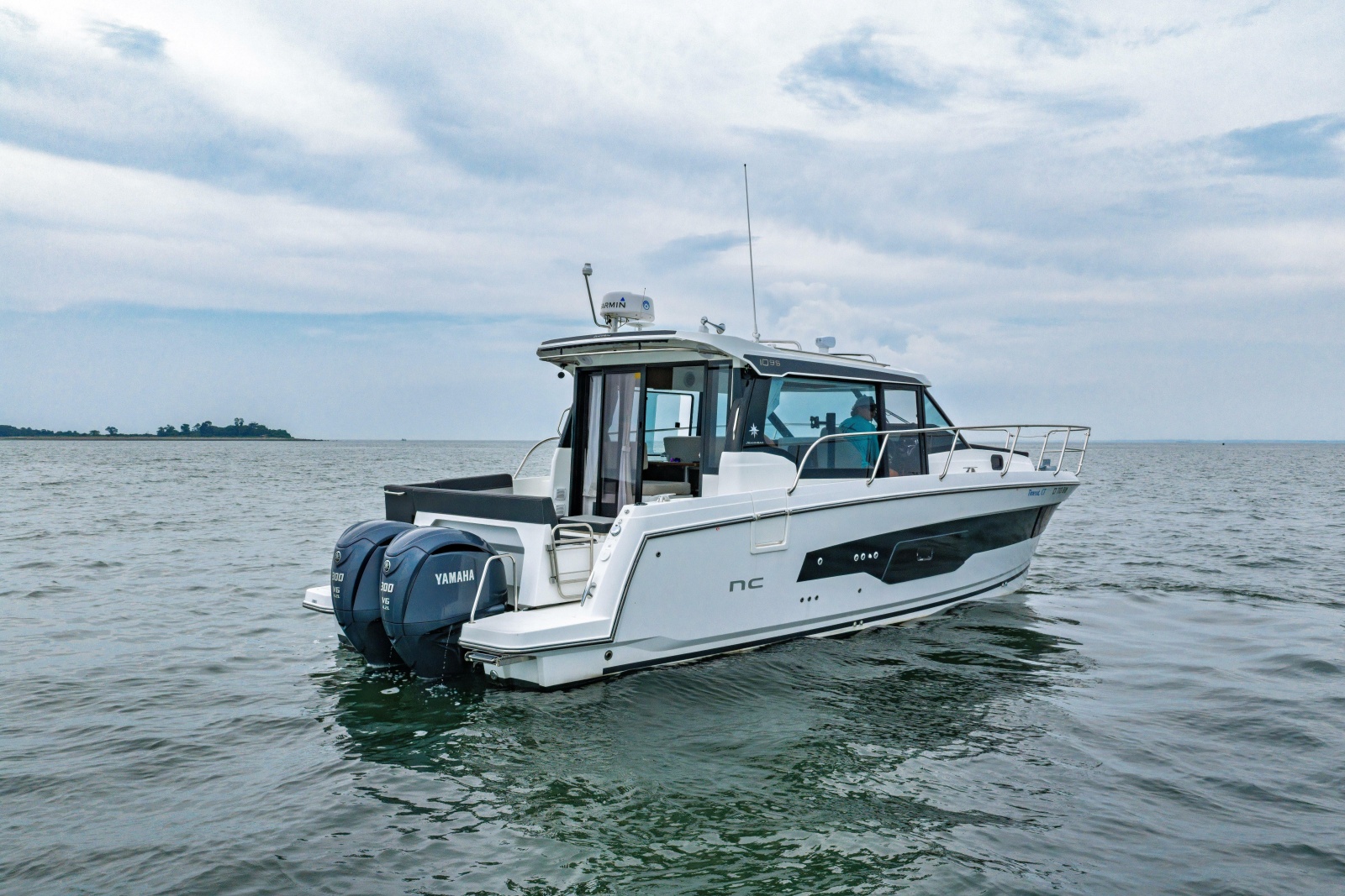 2023 Jeanneau NC 1095 Weekender