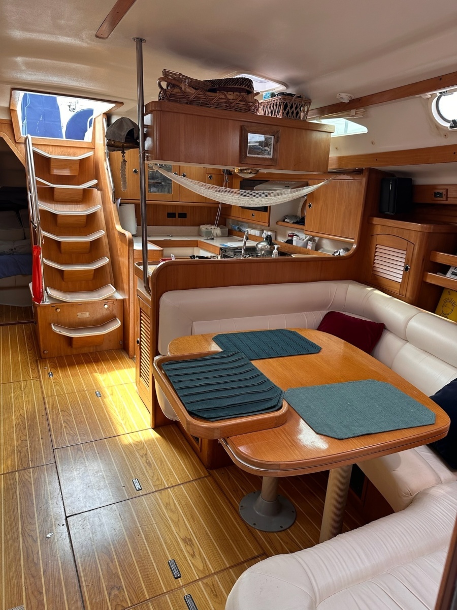 47ft Catalina Yacht For Sale