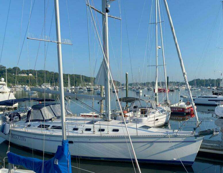 47ft Catalina Yacht For Sale