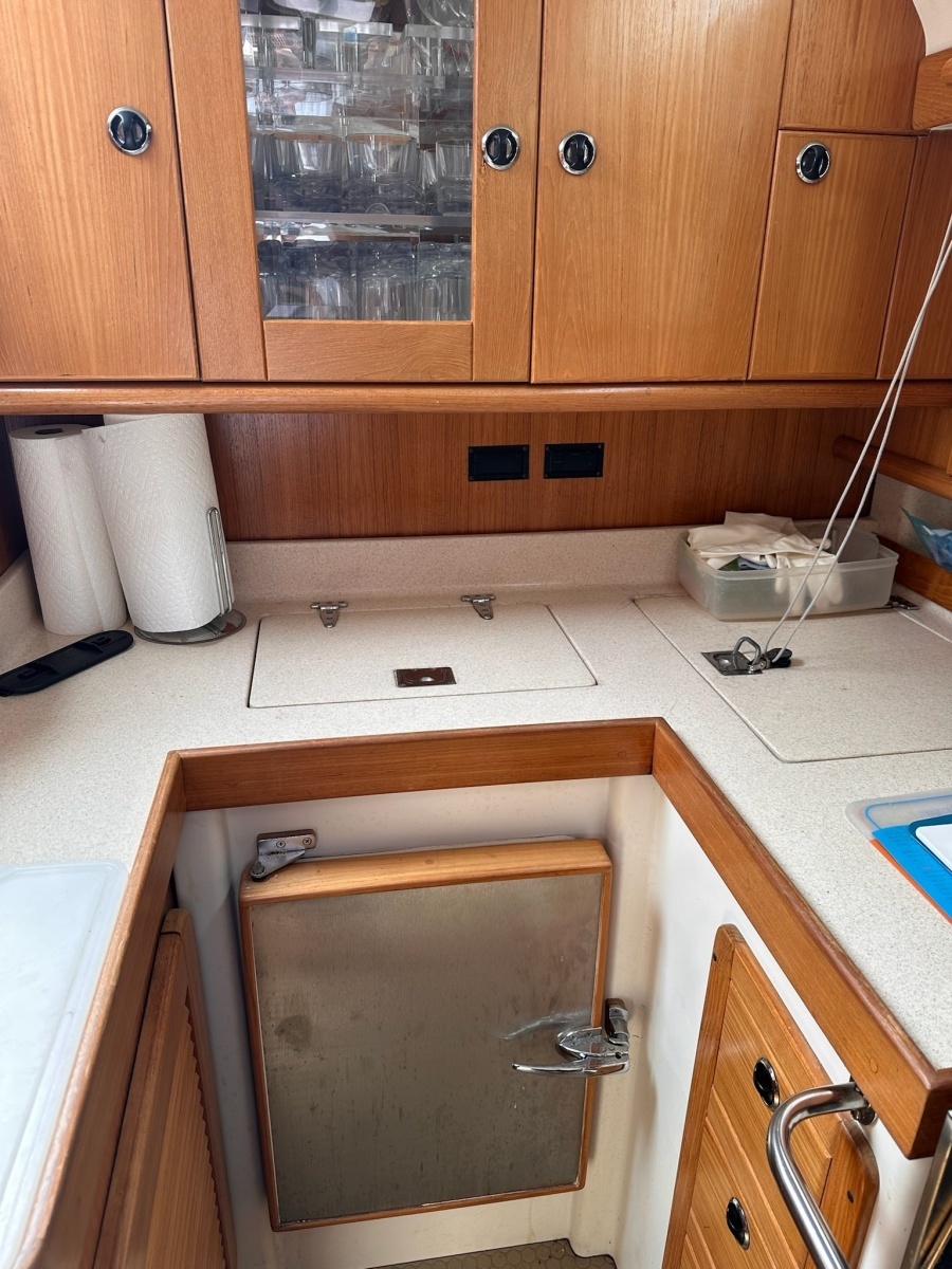 47ft Catalina Yacht For Sale