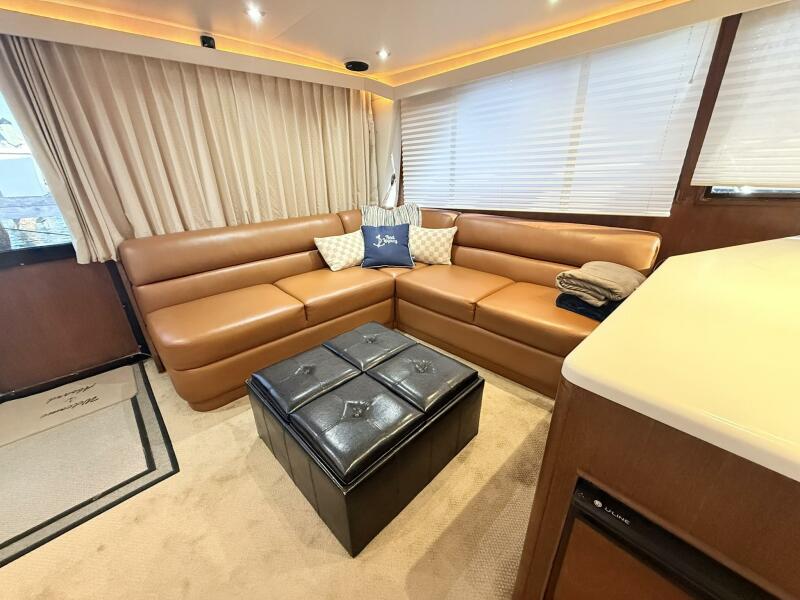 50' 1992 Viking 50 Convertible