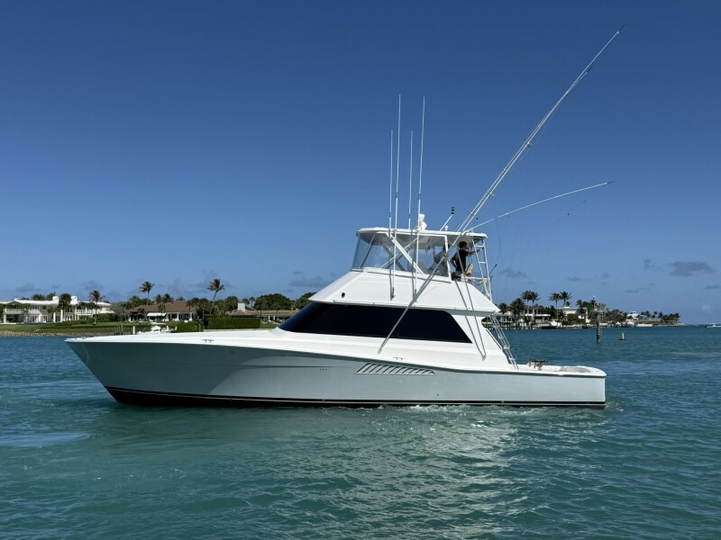 50' 1992 Viking 50 Convertible