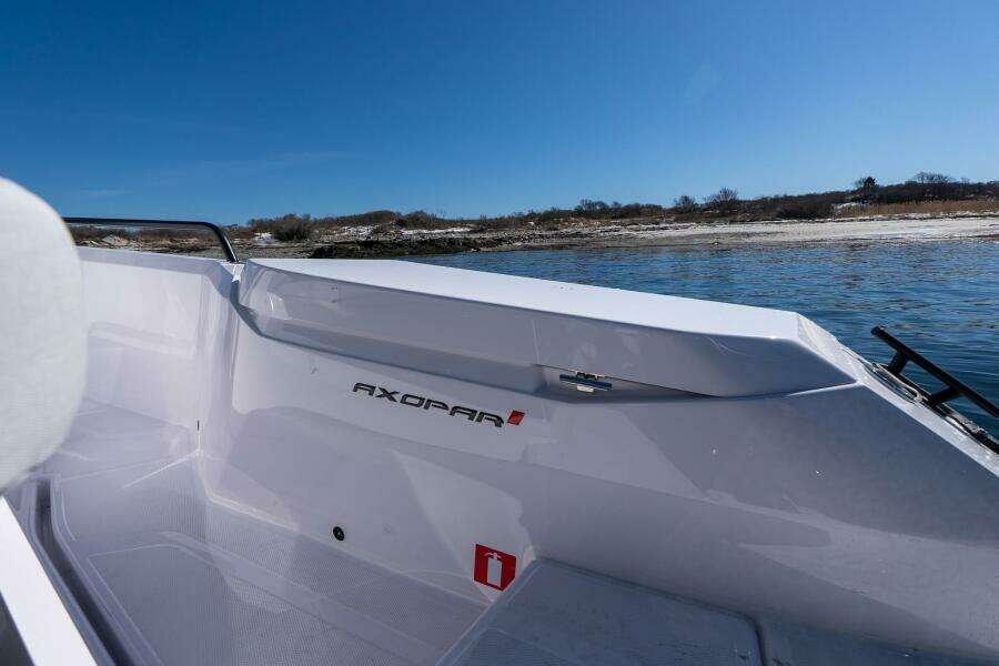 29ft Axopar Yacht For Sale