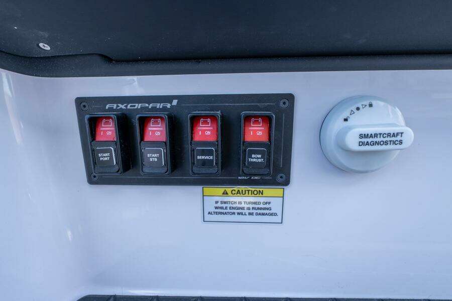 29ft Axopar Yacht For Sale