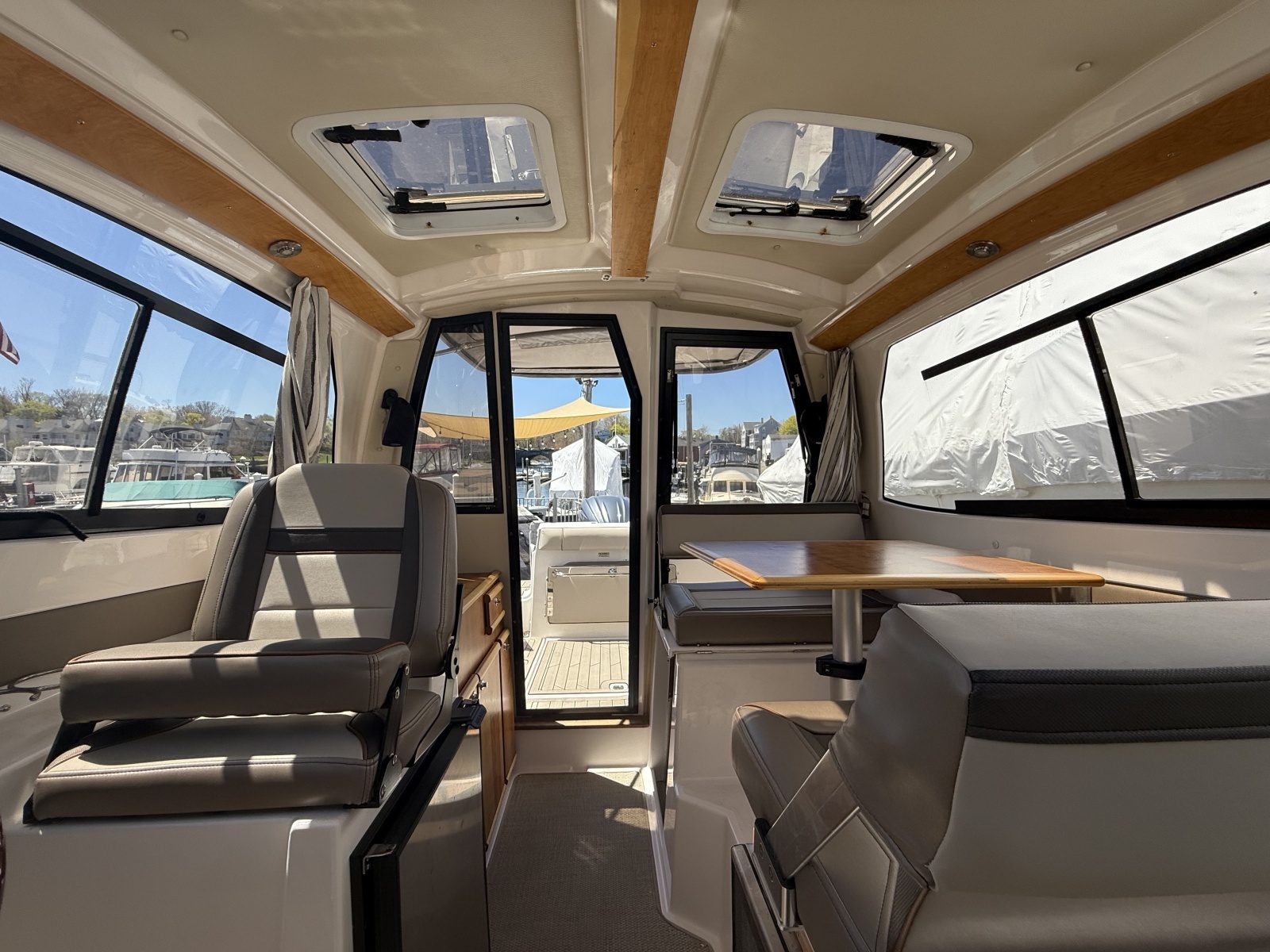 2022 Cutwater C-24