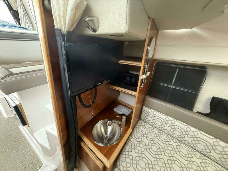 Marlen 24ft Cutwater Yacht For Sale
