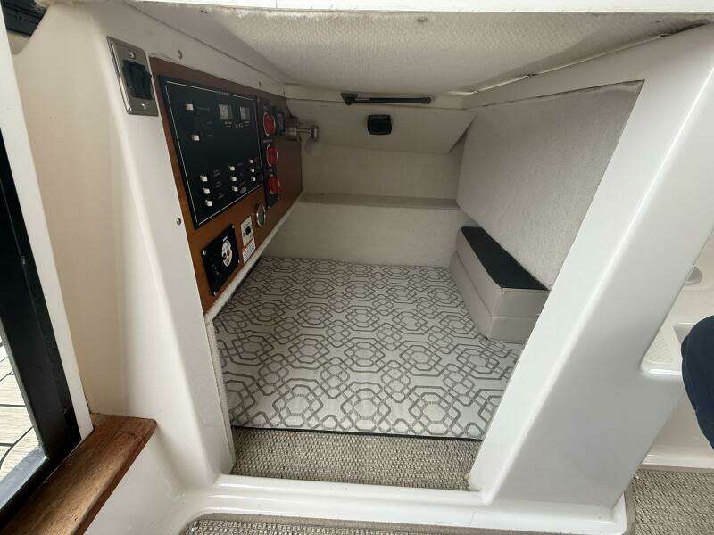 Marlen 24ft Cutwater Yacht For Sale