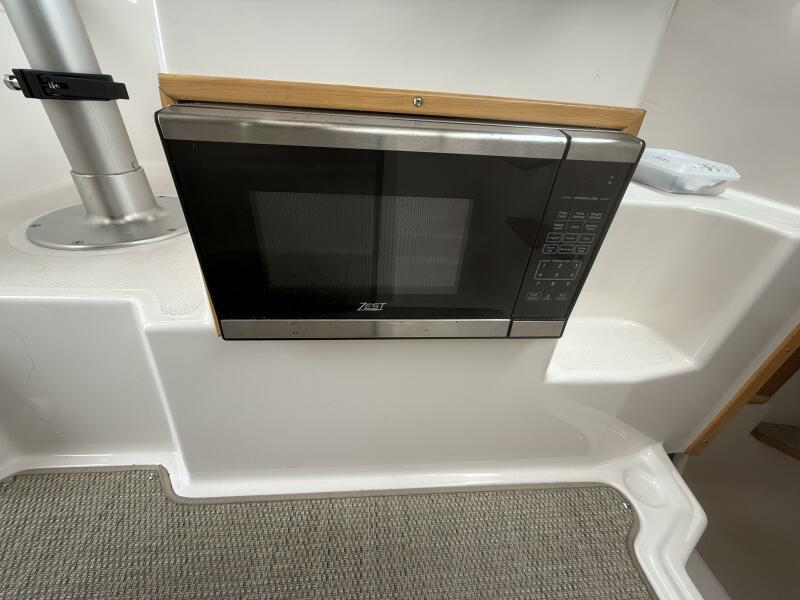 24' 2022 Cutwater C-24