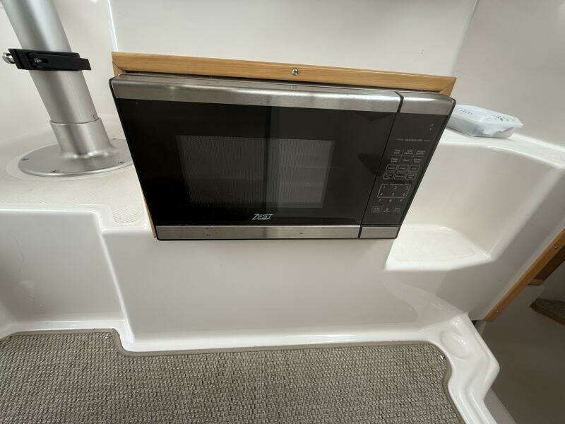 Marlen 24ft Cutwater Yacht For Sale