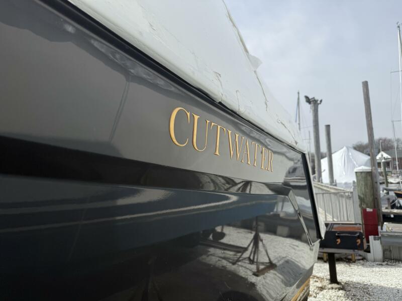 24' 2022 Cutwater C-24