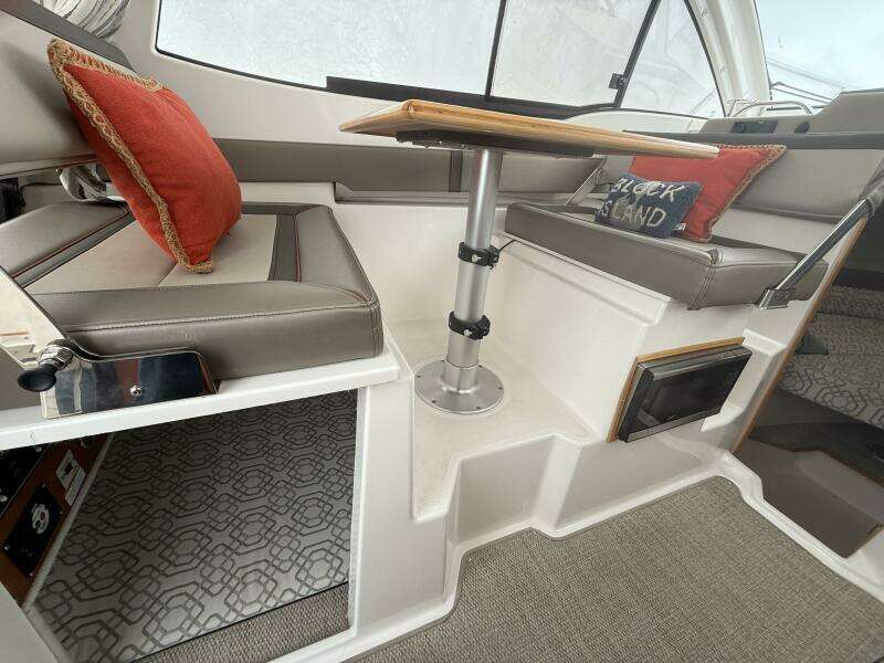 Marlen 24ft Cutwater Yacht For Sale