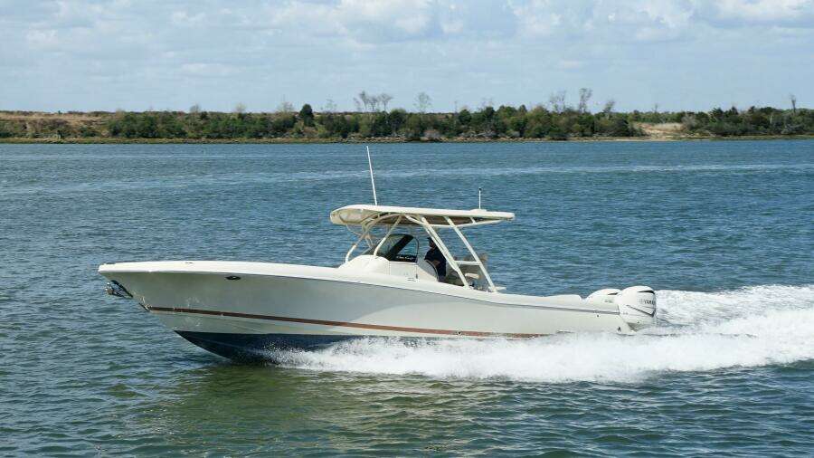 Chris-Craft 34- Catalina Grace- Profile 