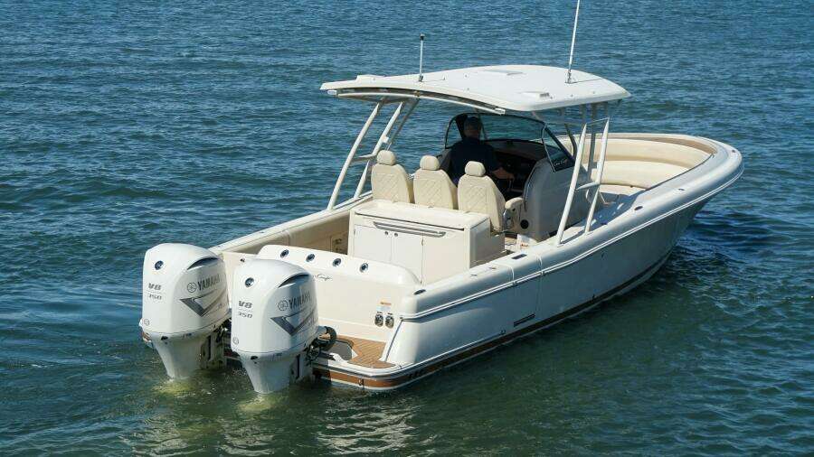 Chris-Craft 34- Catalina Grace- Profile
