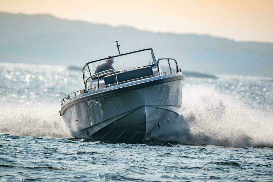 31ft Nimbus Yacht For Sale
