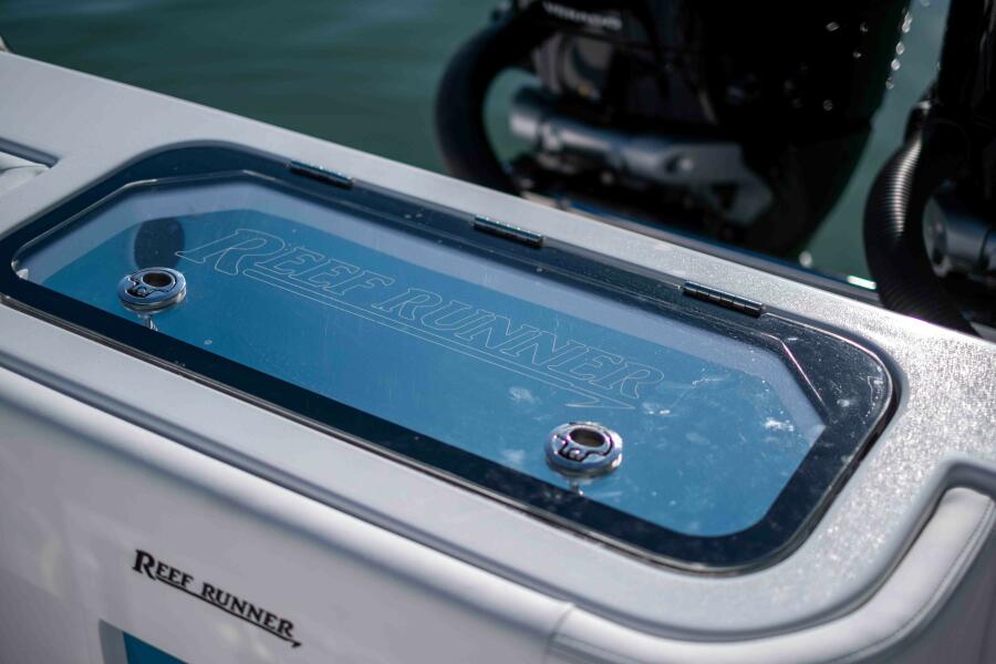 34' 2026 Reef Runner 340