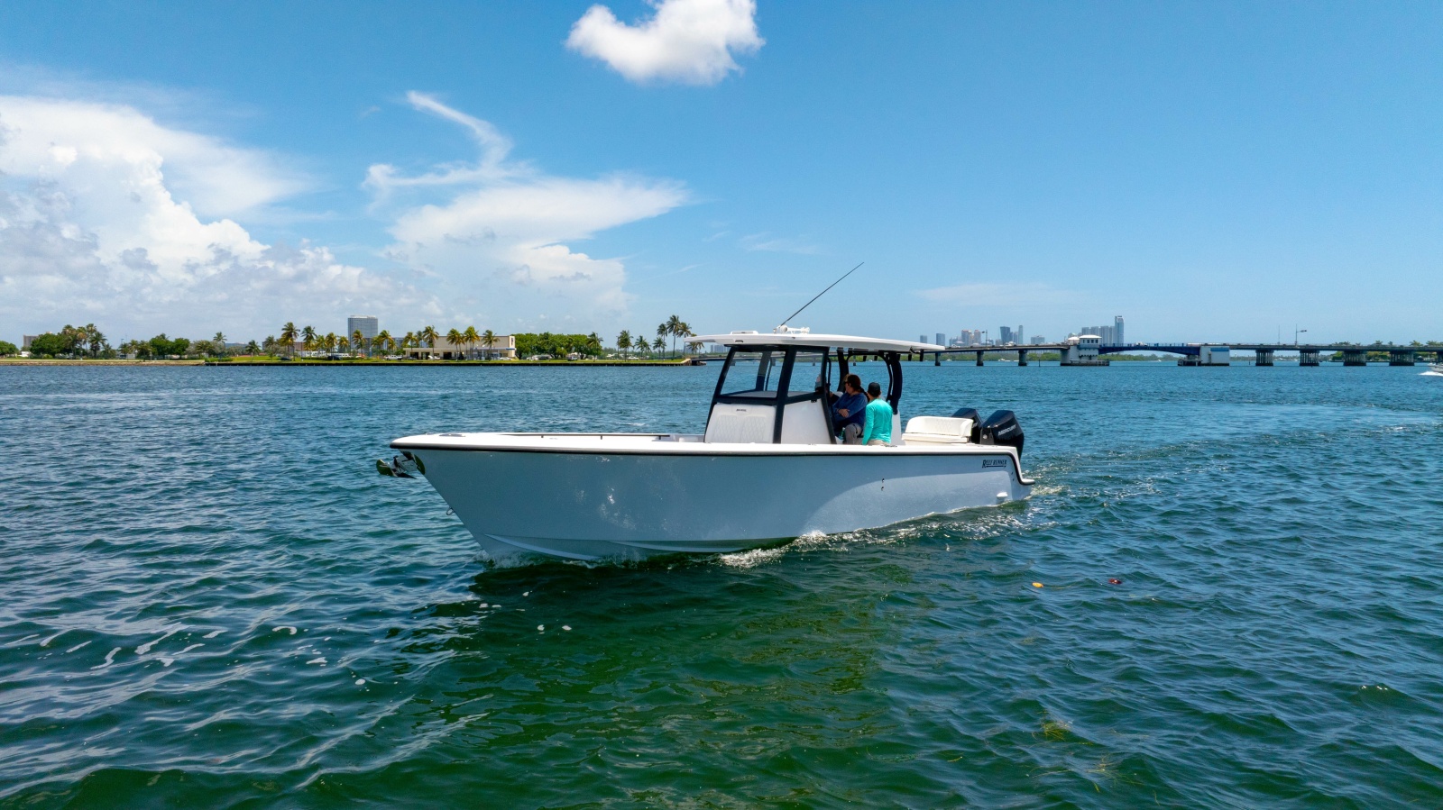 2027 Reef Runner 340