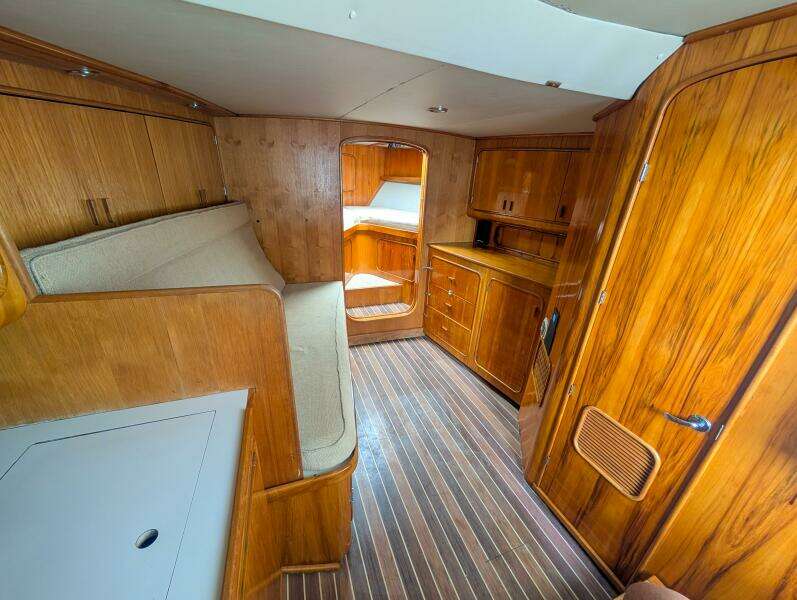 SASSY GIRL 40ft Tides Yacht For Sale