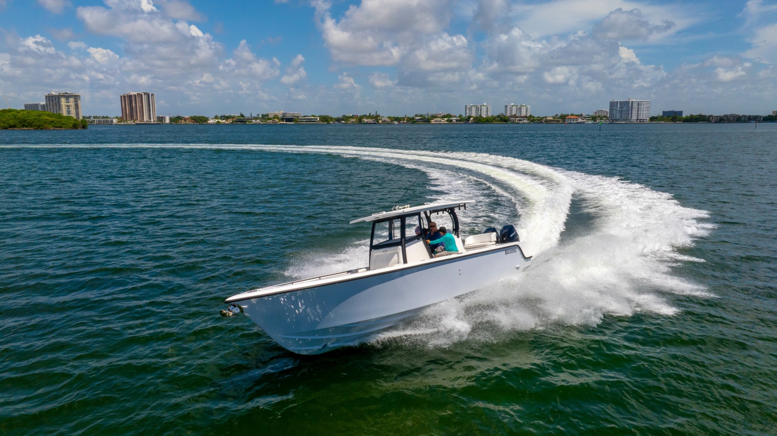 2027 Reef Runner 340