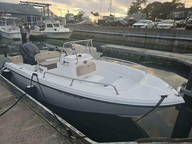 17ft Edgewater Yacht For Sale