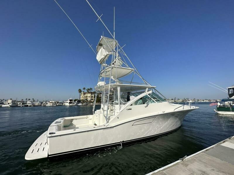40' 2006 Cabo 40 Express