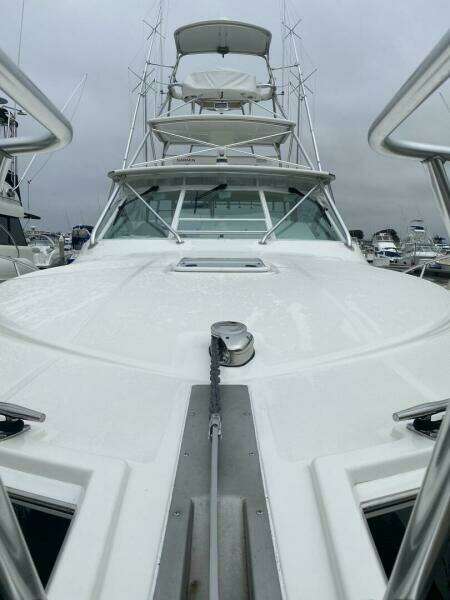 2006 Cabo 40 Express - BUZZ CATCHER