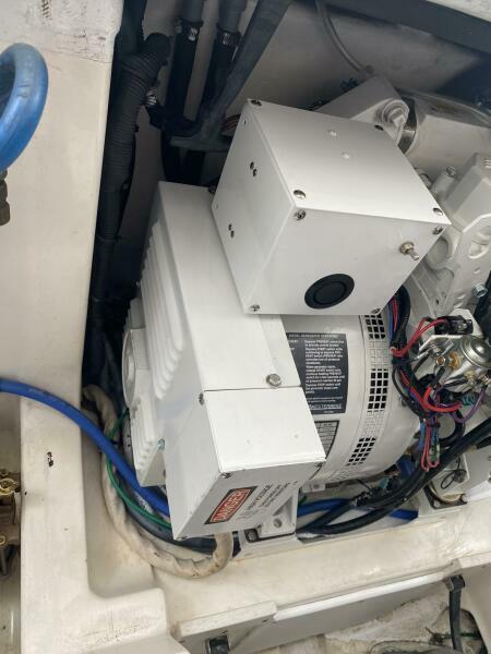 40' 2006 Cabo 40 Express