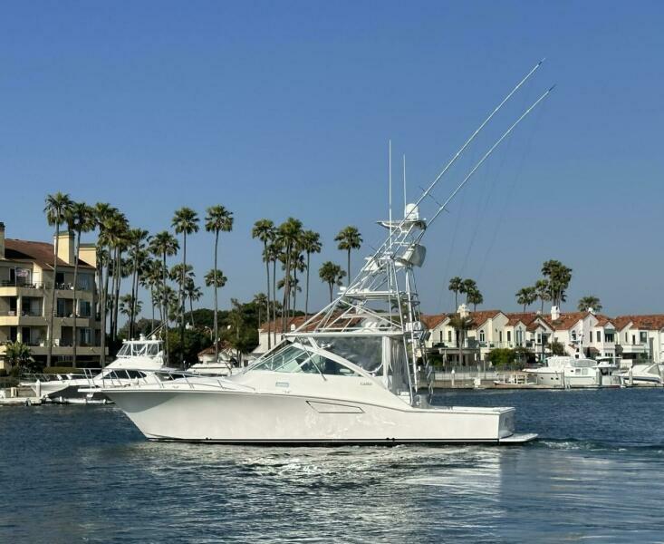 40' 2006 Cabo 40 Express