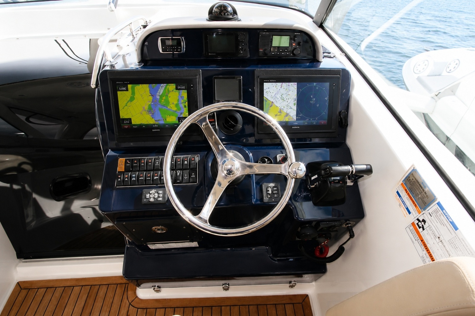 Cast Strength 36ft Pursuit Yacht For Sale