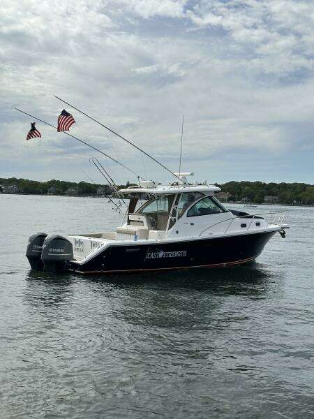 Cast Strength 36ft Pursuit Yacht For Sale
