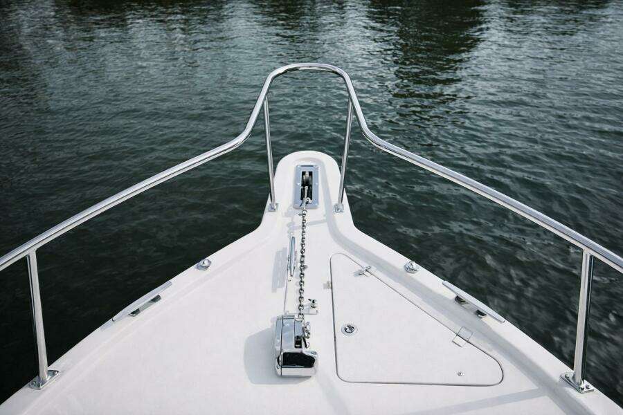 Cast Strength 36ft Pursuit Yacht For Sale