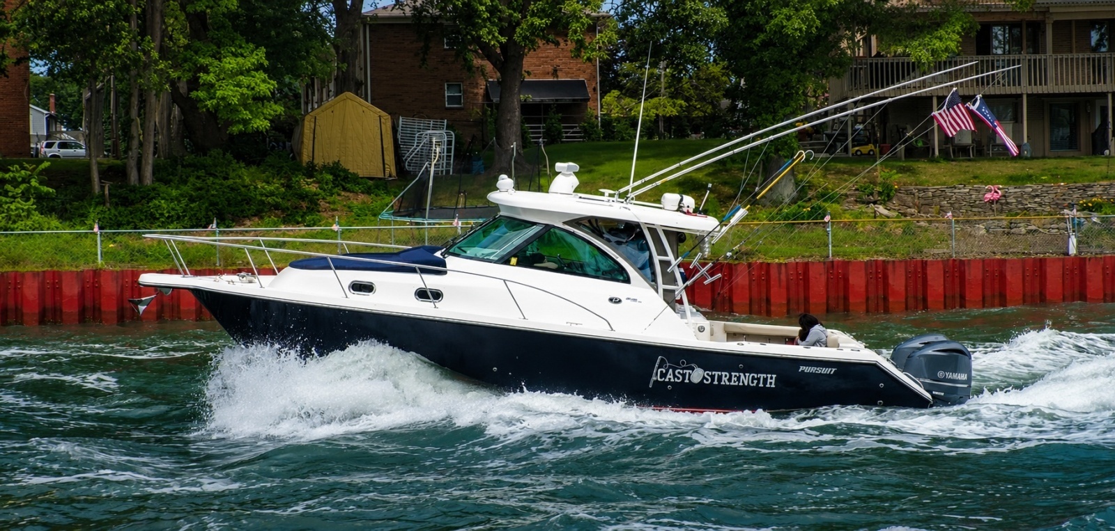 Cast Strength 36ft Pursuit Yacht For Sale