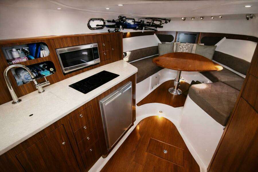 Cast Strength 36ft Pursuit Yacht For Sale