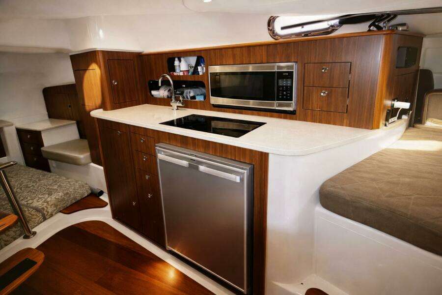 Cast Strength 36ft Pursuit Yacht For Sale