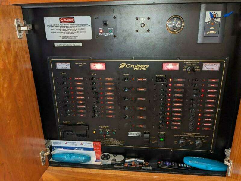 Escape Key 39ft Cruisers Yachts Yacht For Sale