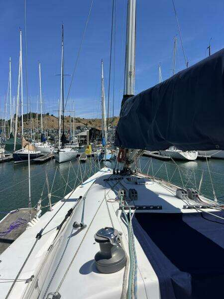 Relentless 31ft Sydney Yacht For Sale