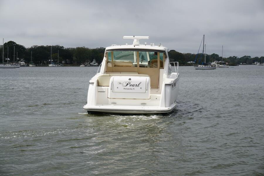39' 2007 Tiara Yachts 3900 Sovran