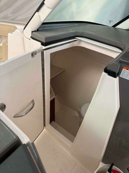 29ft Pursuit Yacht For Sale