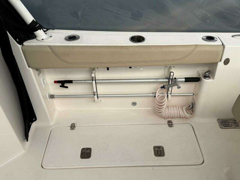 29ft Pursuit Yacht For Sale