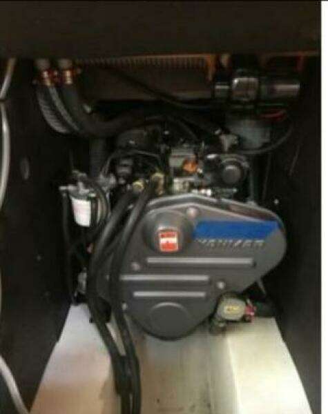 42ft Jeanneau Yacht For Sale