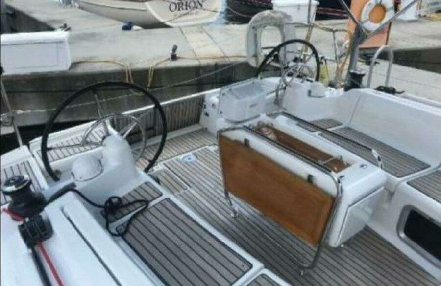 42ft Jeanneau Yacht For Sale