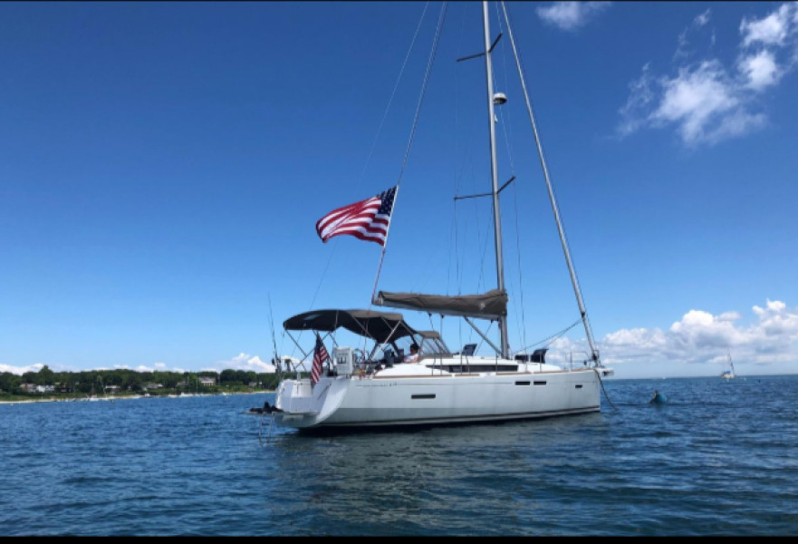 42' 2017 Jeanneau 419