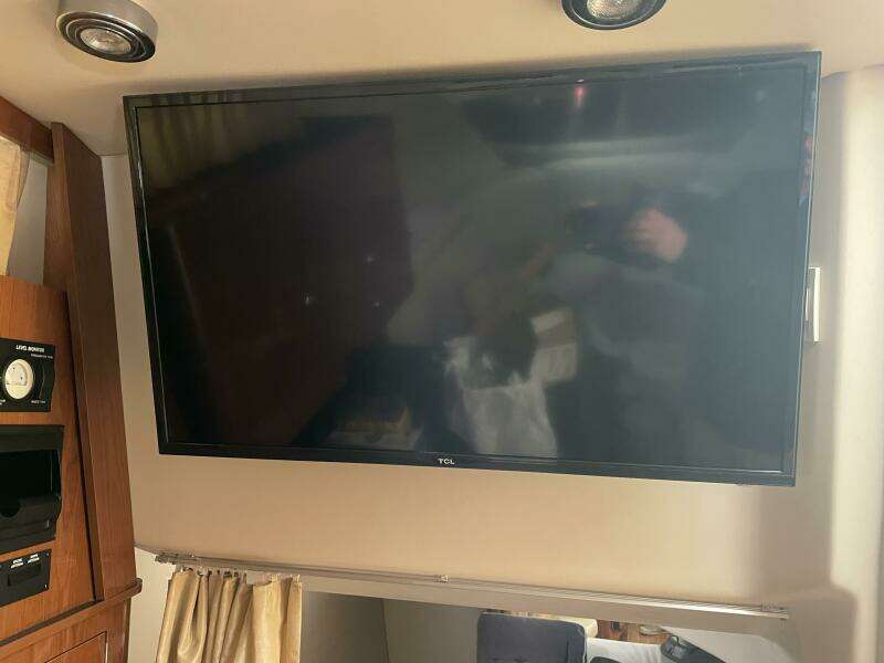 28ft Regal Yacht For Sale