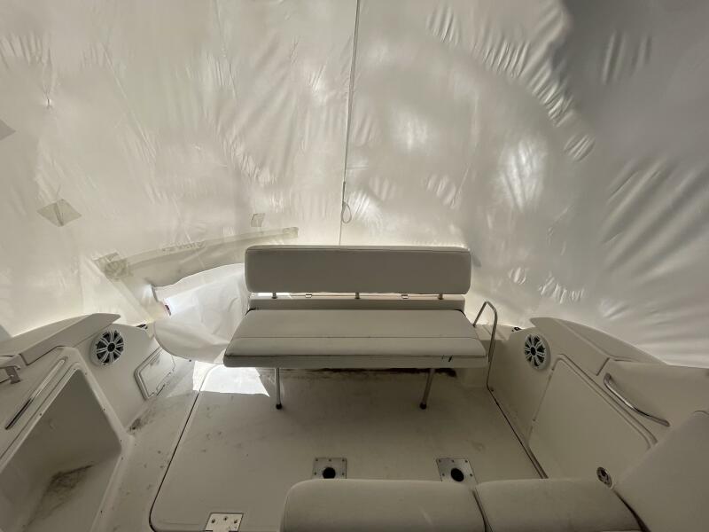 28' 2006 Regal 2860 Window Express