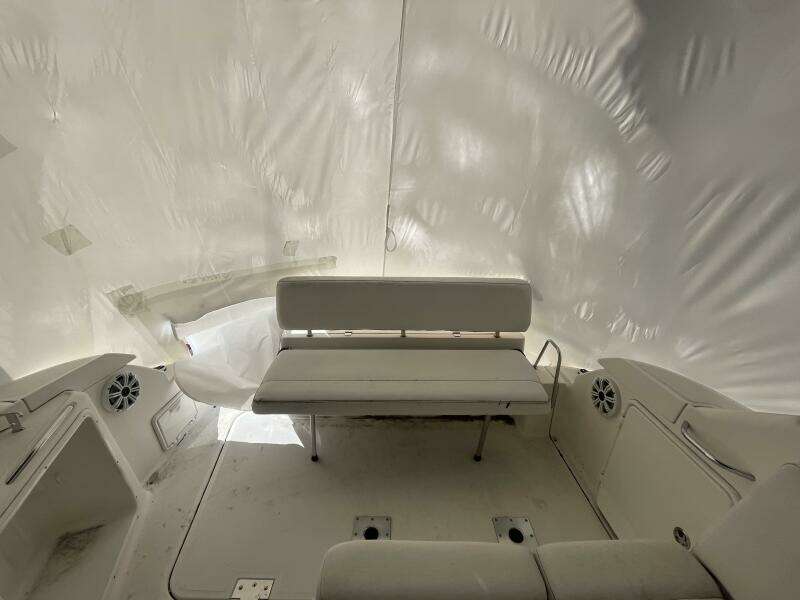 28ft Regal Yacht For Sale